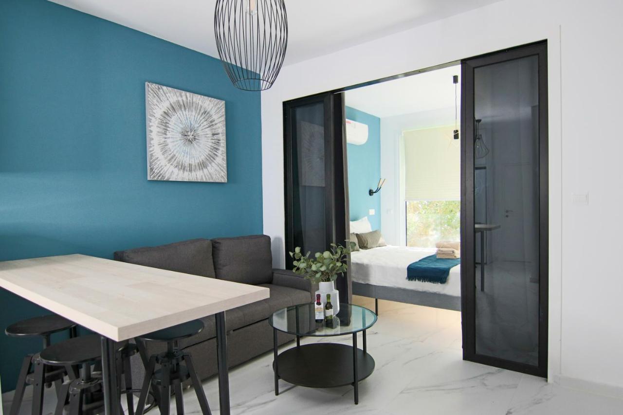 Phaedrus Living Seaside Romantic Flat Limnaria 123 Paphos Exterior photo