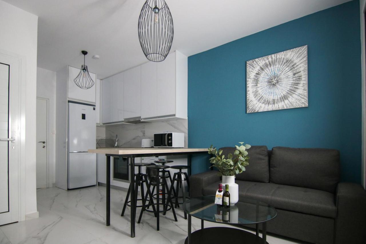 Phaedrus Living Seaside Romantic Flat Limnaria 123 Paphos Exterior photo